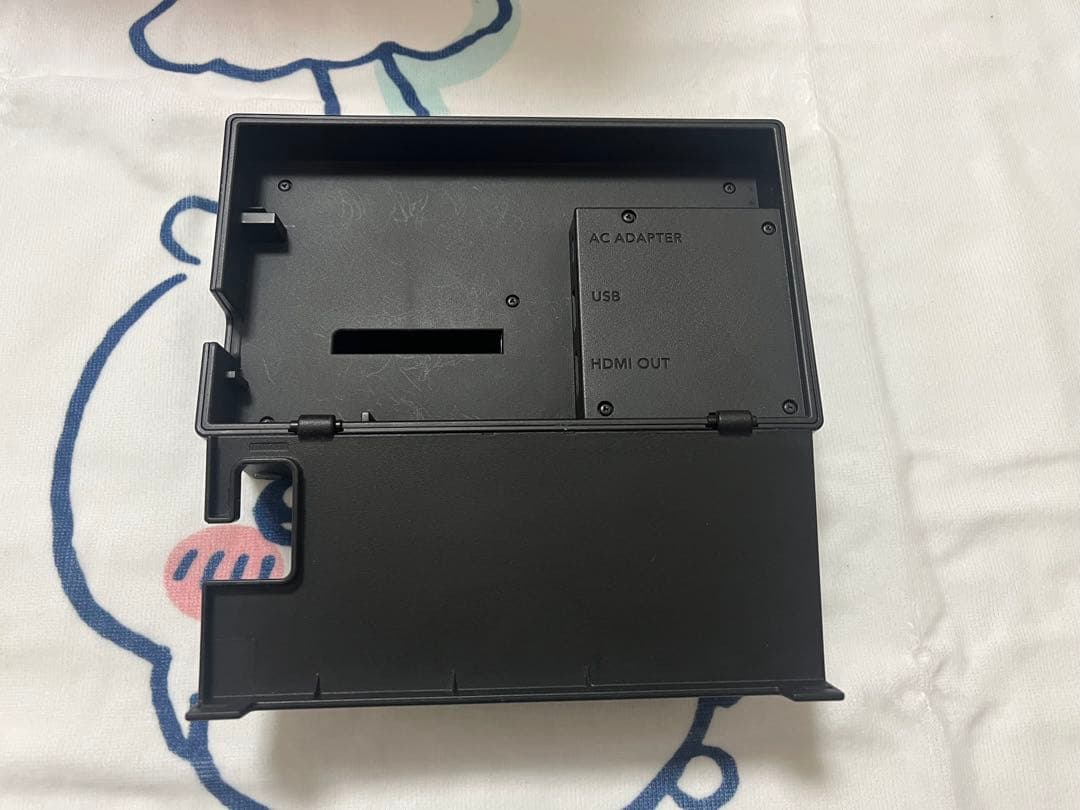 Nintendo Switch 本体 + プロコン+ ゲームソフト2個