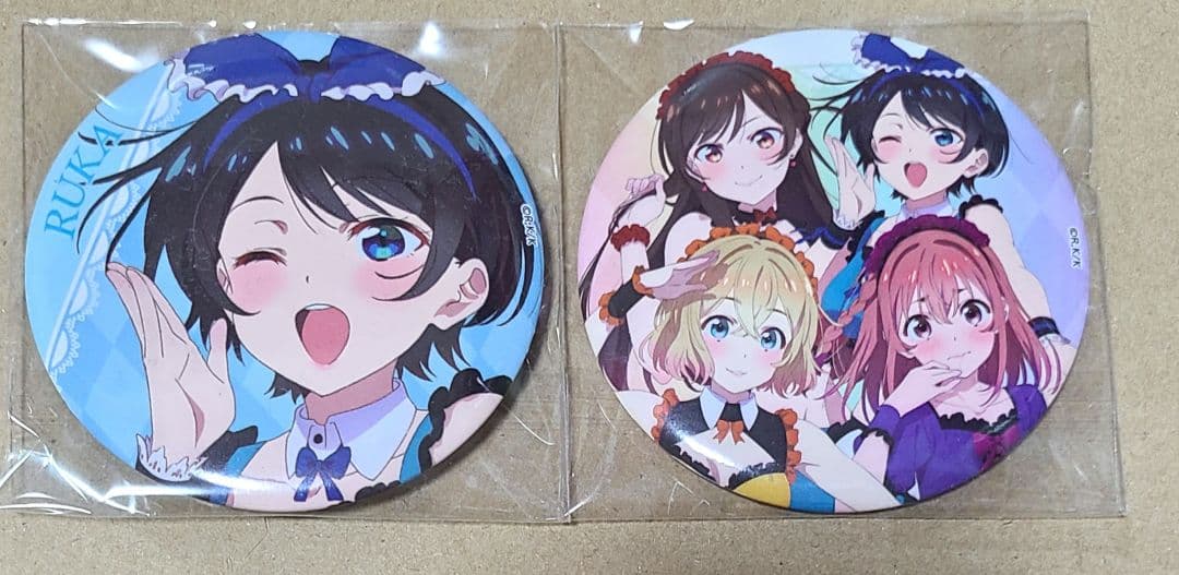 彼女、お借りします 七海麻美 桜沢墨 水原千鶴 更科瑠夏 缶バッジ HIT