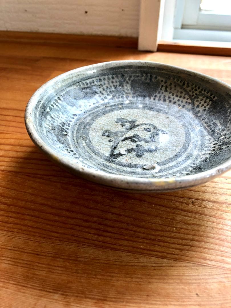 タイ・骨董】宋胡録（スンコロク）鉄絵皿（1301年~1600年）