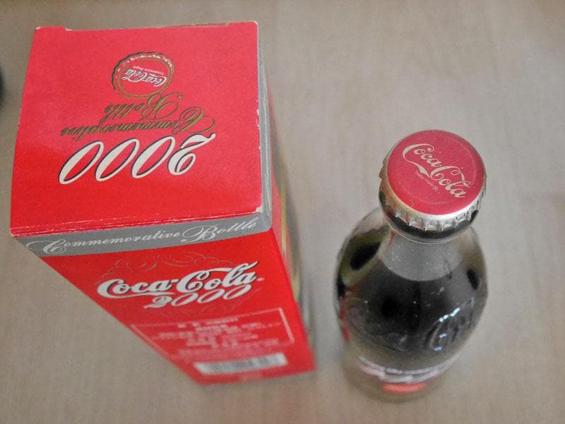 温*人様 コカ・コーラ 100周年記念　+　2000年限定　ボトル3本セット
