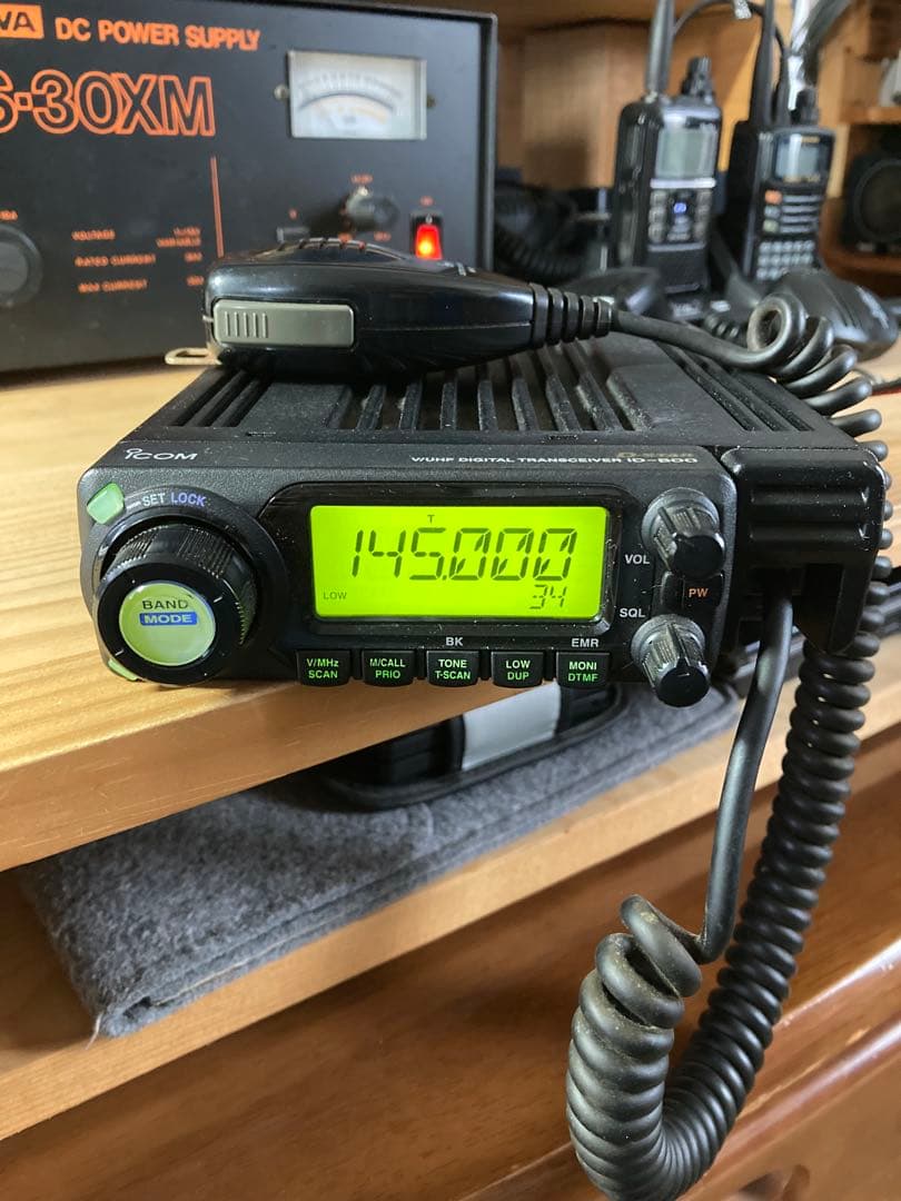 ICOM ID-800D トランシーバー ICOM ID-800D トランシーバー ICOM ID