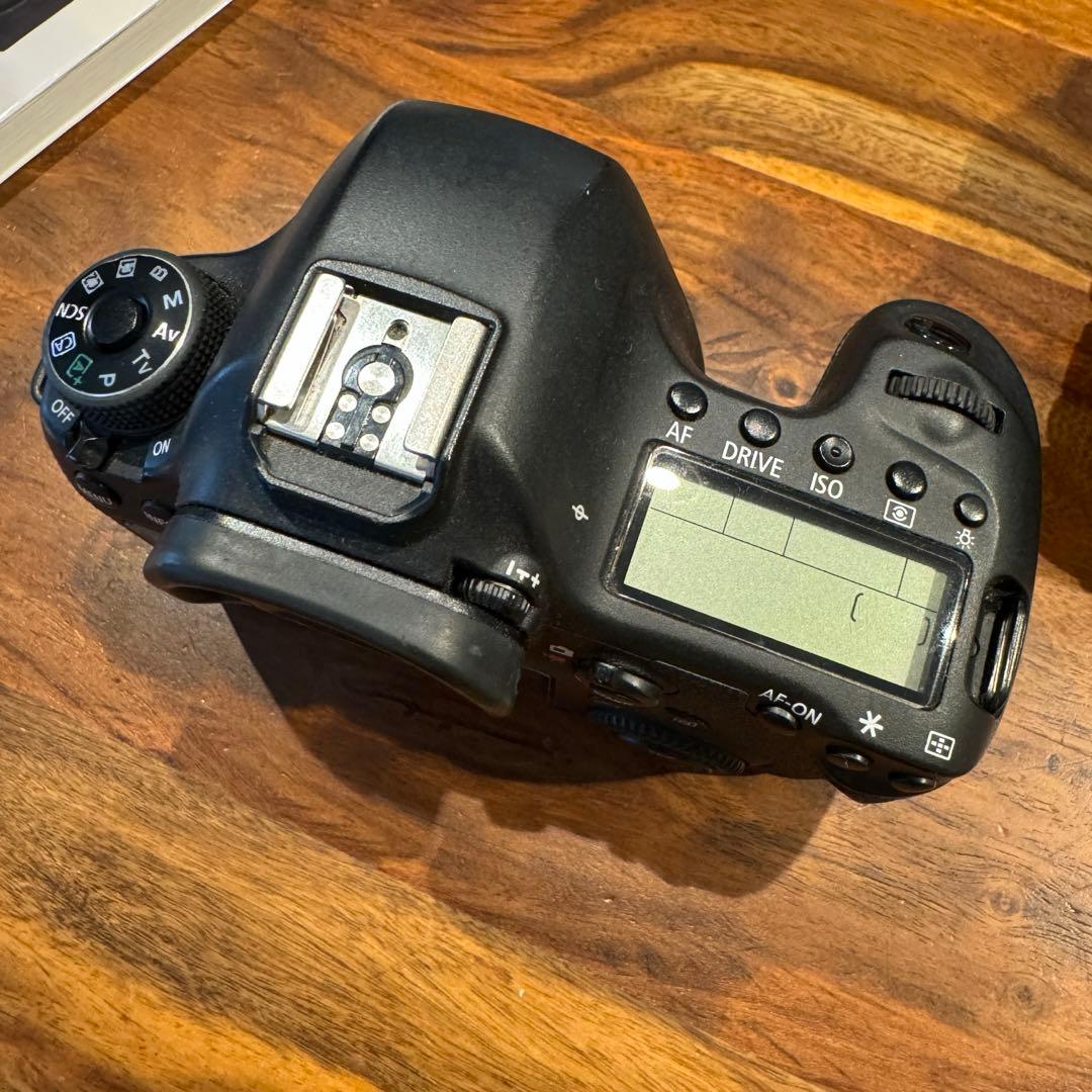 フルサイズ一眼】Canon EOS 6D本体、EF24-70レンズ 付属品多数