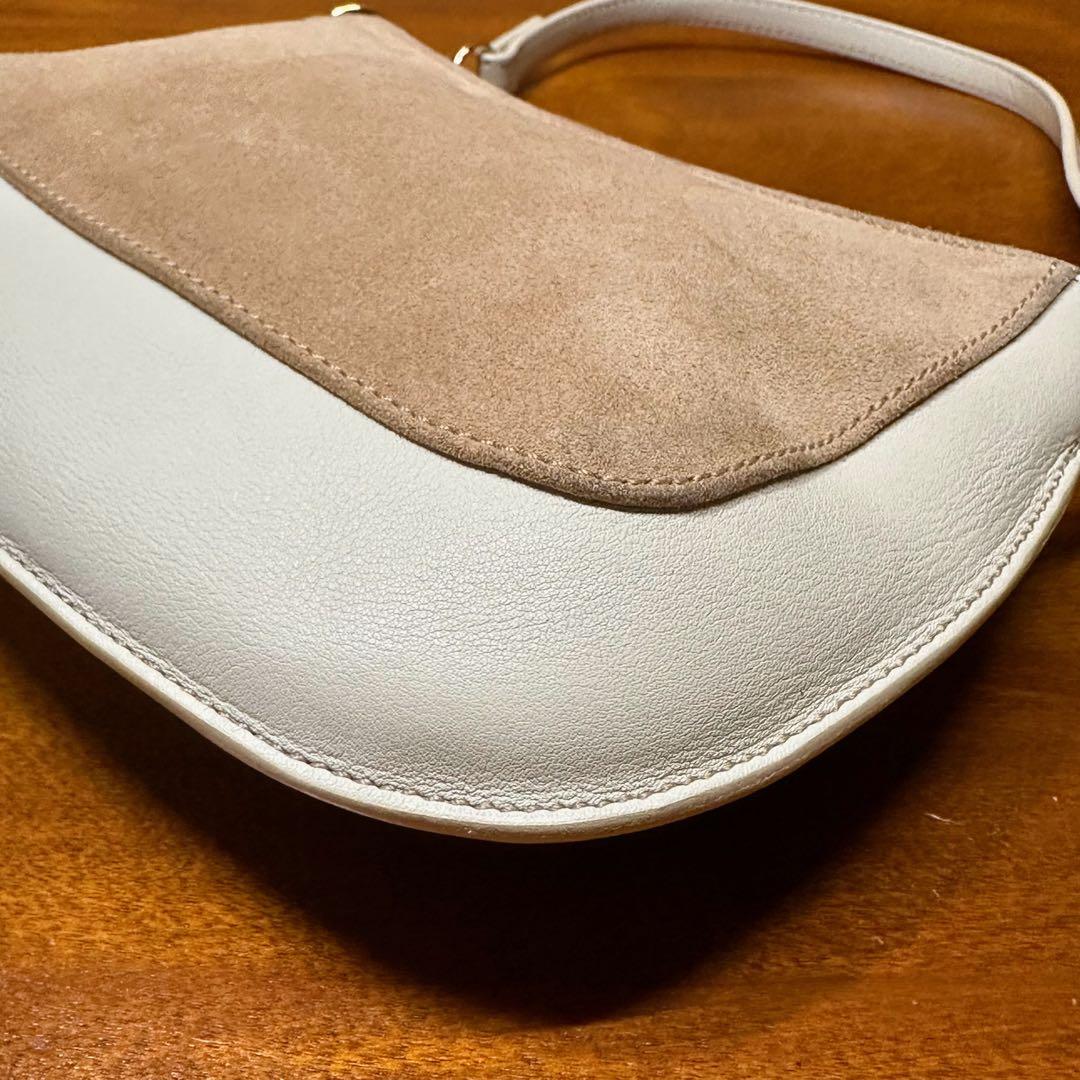 LOEWE ロエベ ミニサイズ ショルダーバッグ スエード レザー オフホワイト