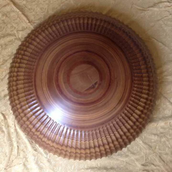 工芸品・特大・彫刻【木・大皿・飾り皿】直径90cm