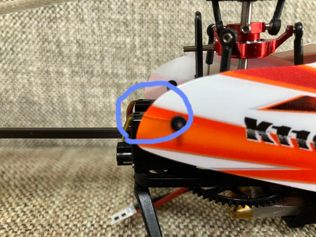 ナマケモノさま Hitec S-FHSS 6ch送信機 ラジコンヘリ2台