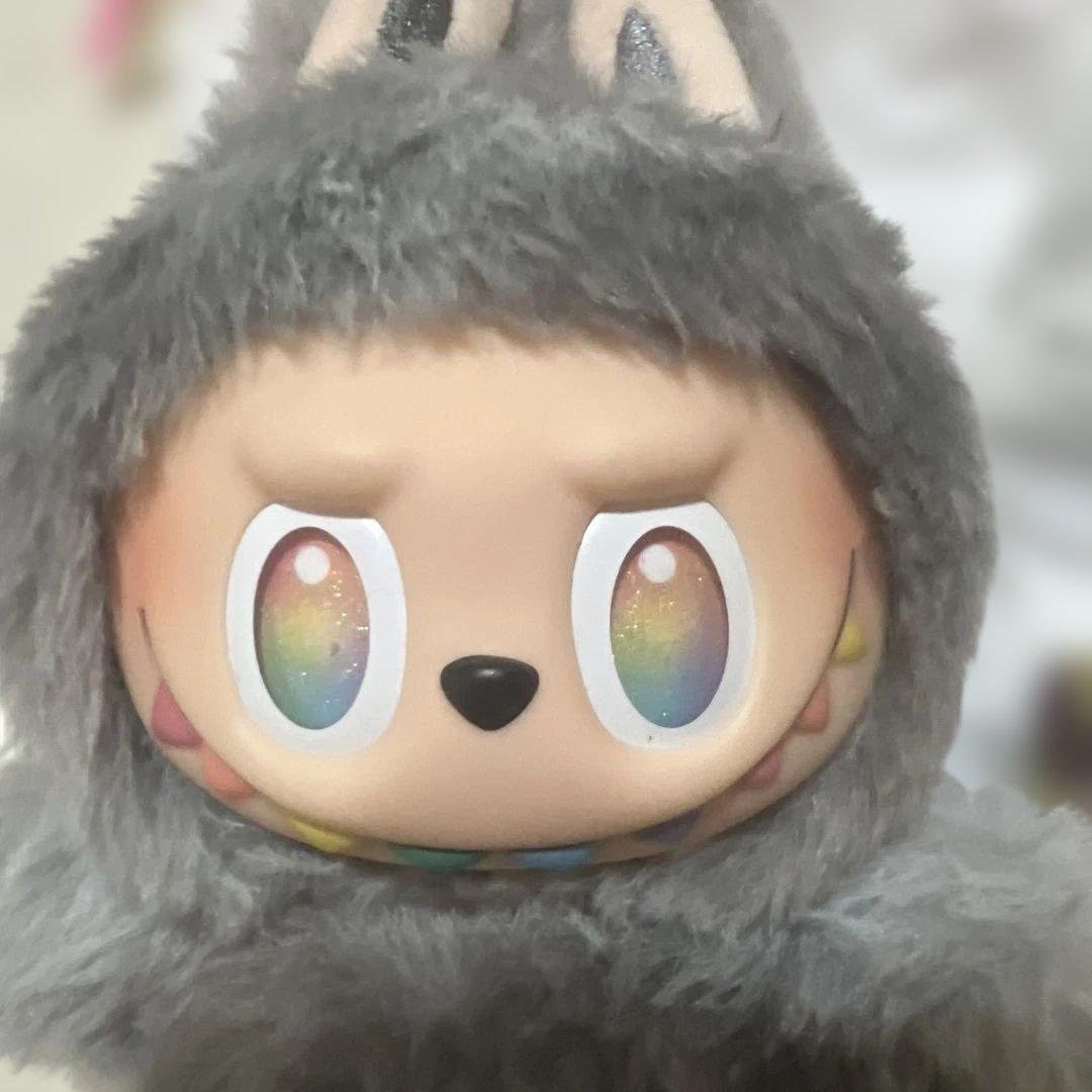 ぺ*け様 【正規品】Labubu Big into Energy ラブブ シーク