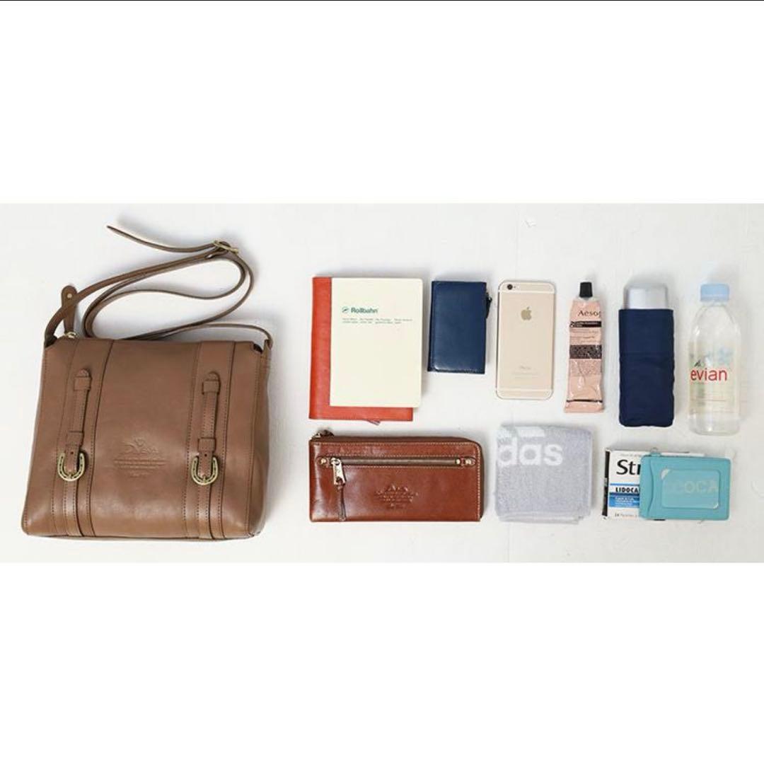 Dakota ショルダーバッグ