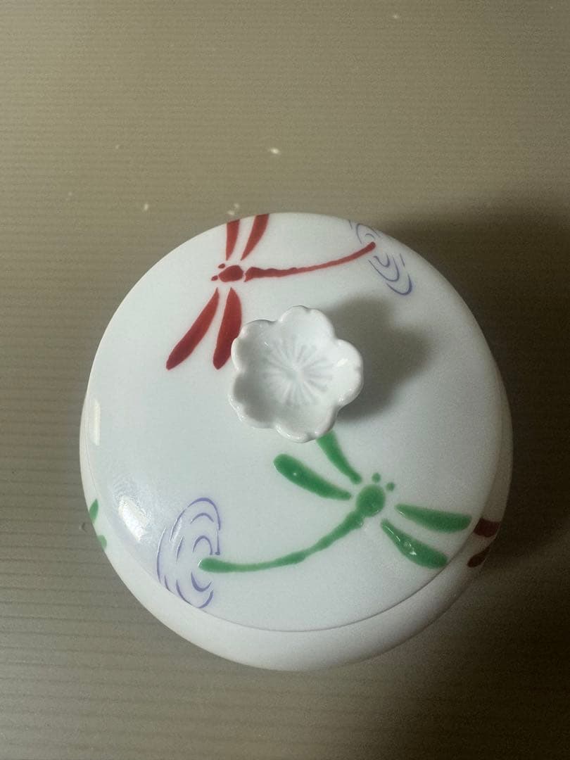 2339 有田焼 其泉 蜻蜓文 蓋物