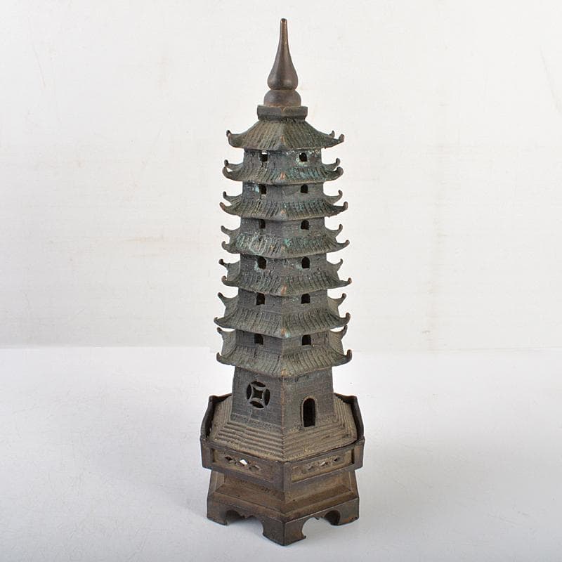仏教美術　古銅　仏塔　置物　高さ約29cm　M　R6245