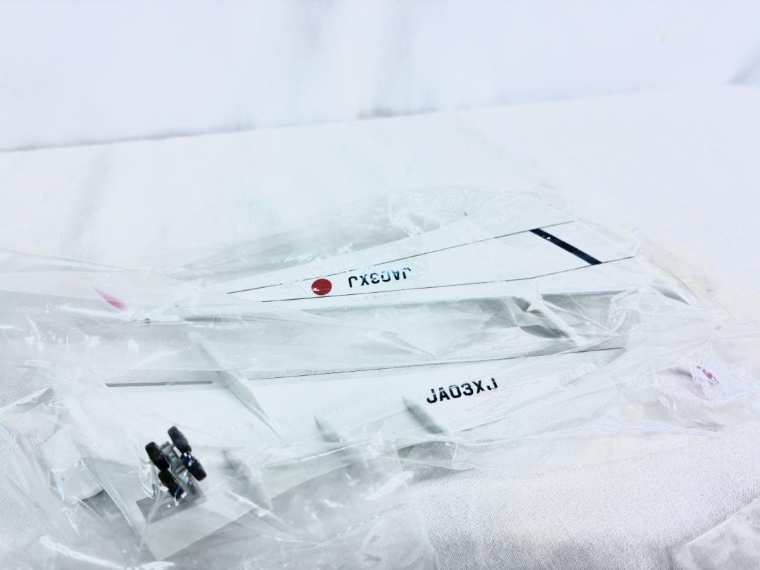 【新品未使用】JAL / AIRBUS A350-900 日本航空 1/200