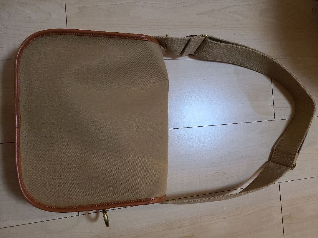 Bshop　ショルダーバッグ