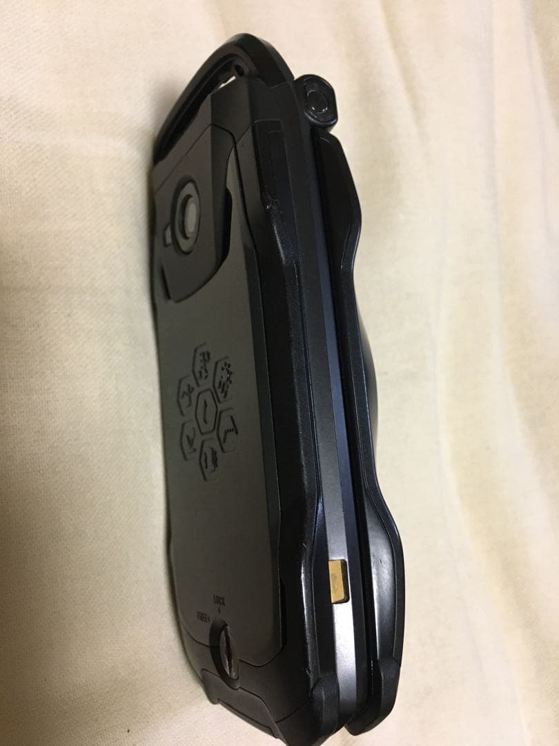 G'zOne TYPE-XX au限定】G'zOne TYPE-XX 2WAYストラップ＆マルチケース