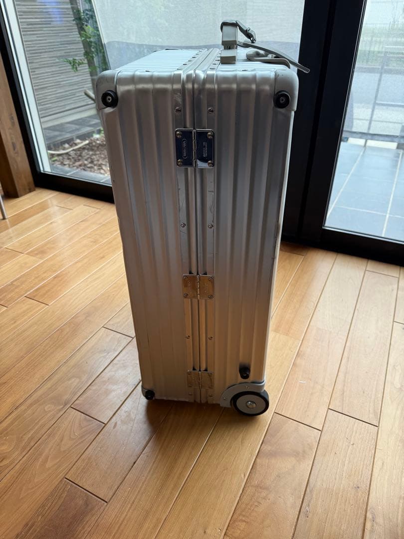 リモワ スーツケース 63L 旧ロゴ TSAロックなし クラシックフライト