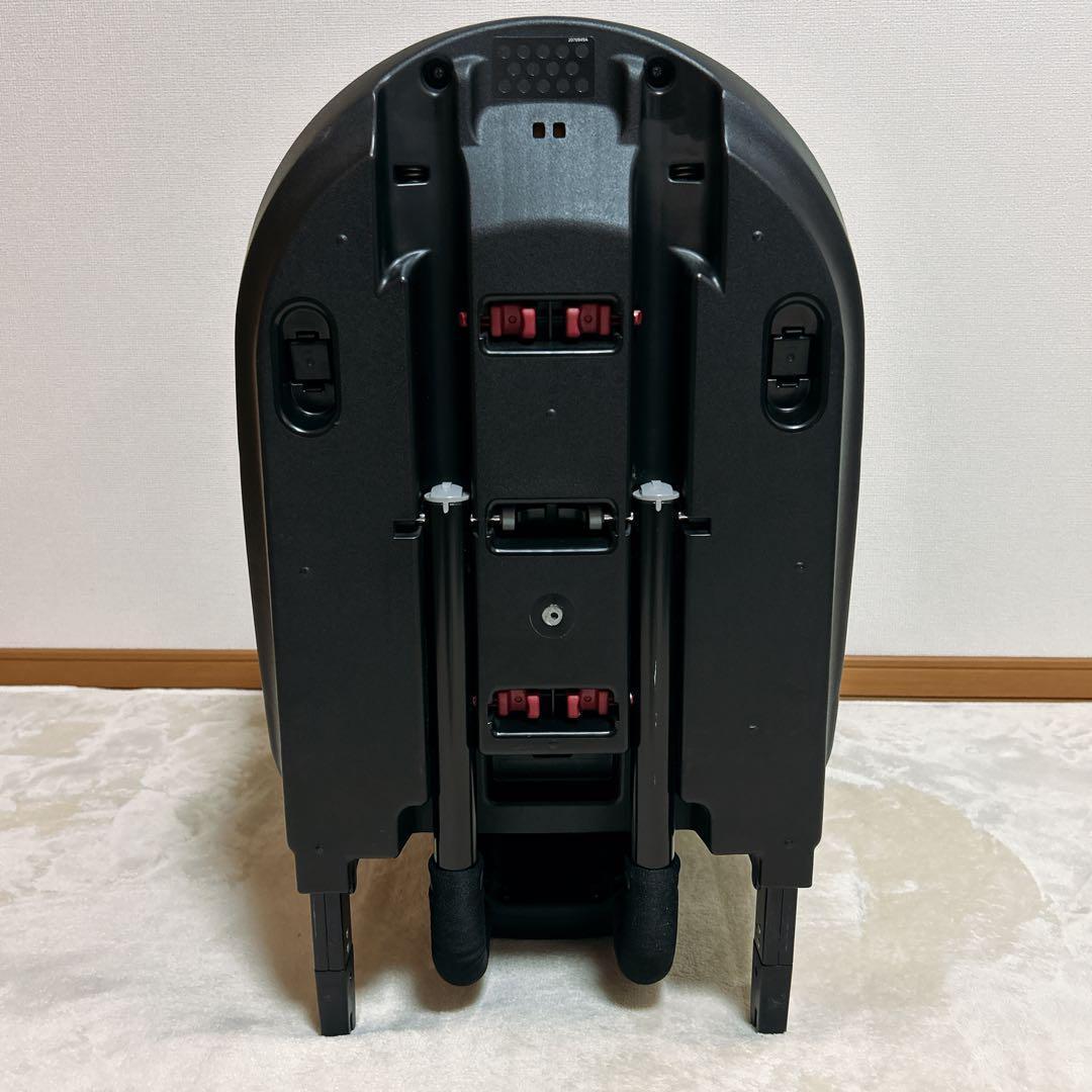 ✨美品✨ エールべべ クルット 3i プレミアム BF840 ISOFIX 黒