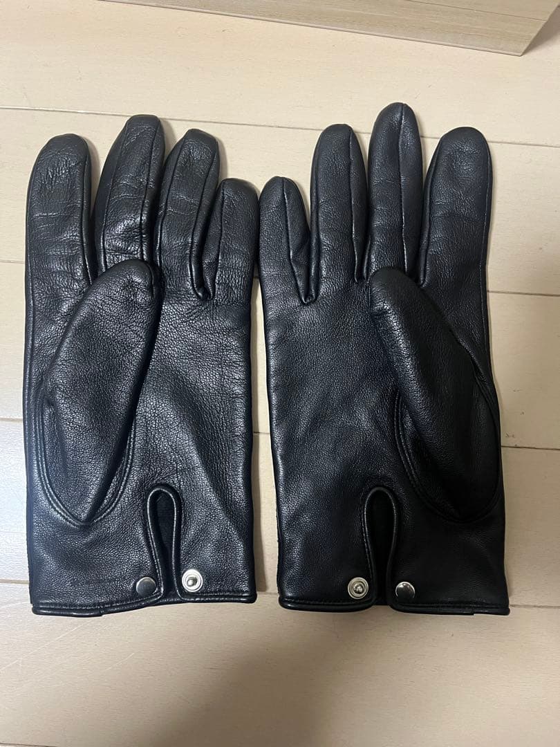 Sasquatchfabrix. スタッズ グローブの通販はau PAY マーケット - 輸入