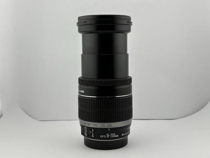 ★極上品★キヤノンCANON EF-S 18-200mm F3.5-5.6 IS