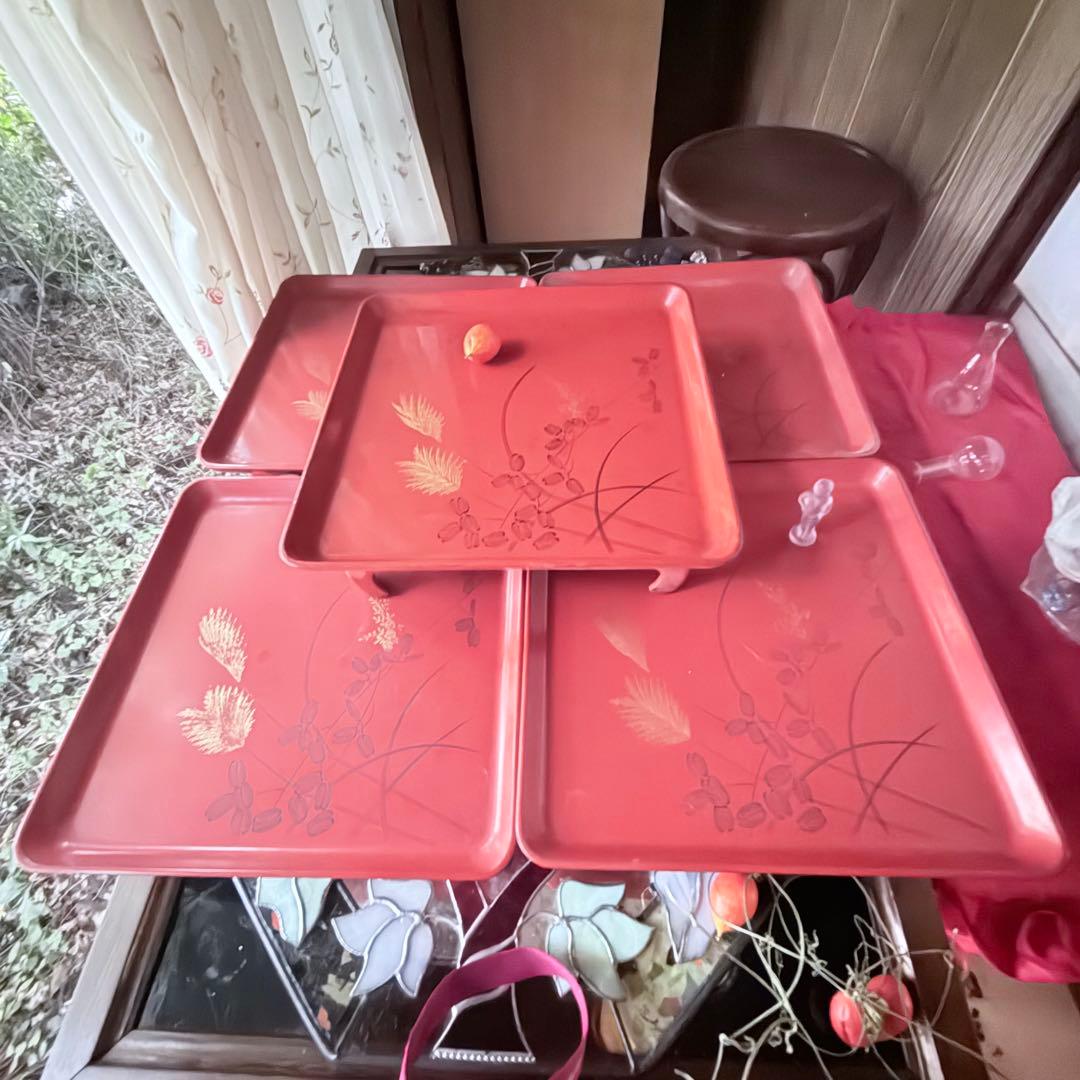 2209様感謝‼️特別価格‼️JAPAN GOZEN‼️GOLDすすき朱色沈金御膳十客