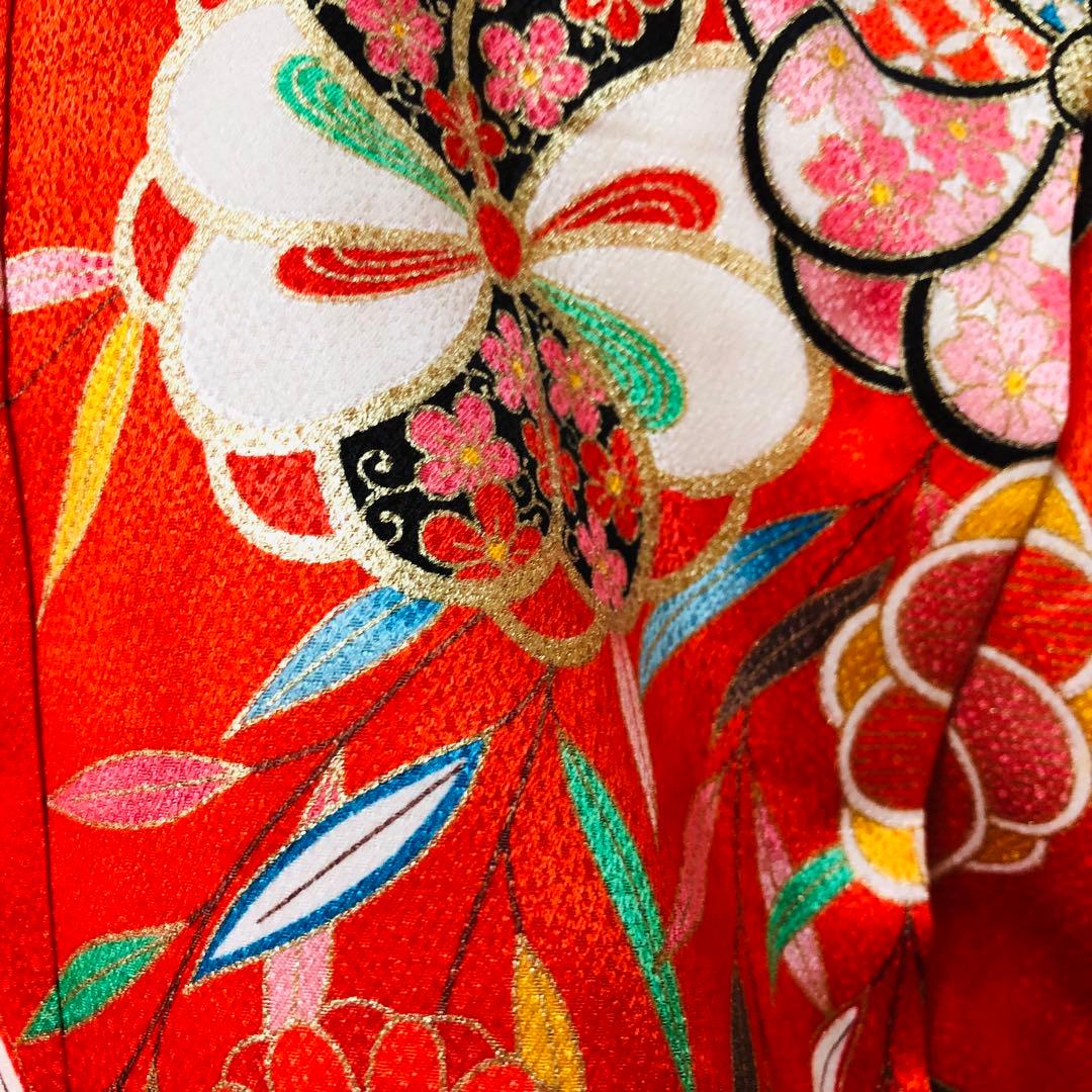 七五三7歳❣️人気赤地暈し古典柄❣️御所車鶴玉で箱金彩際立つ完全フルセット銘品