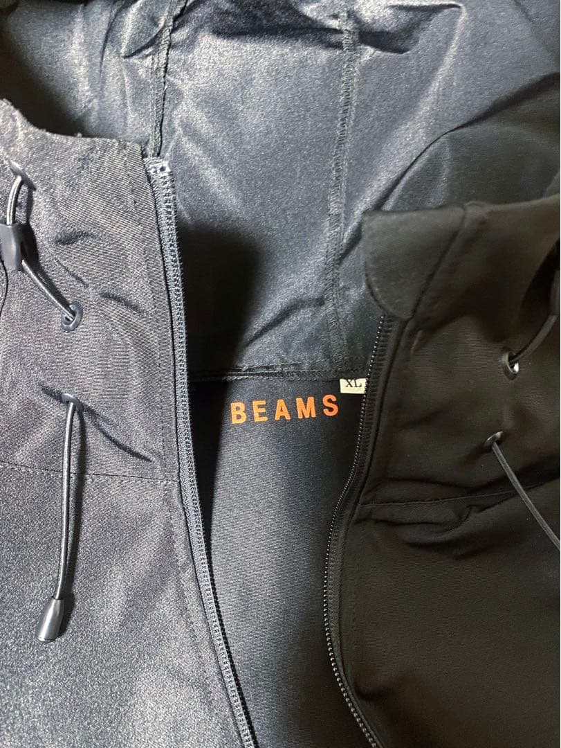 仮面ライダーブラックサンフード付きナイロンジャケット