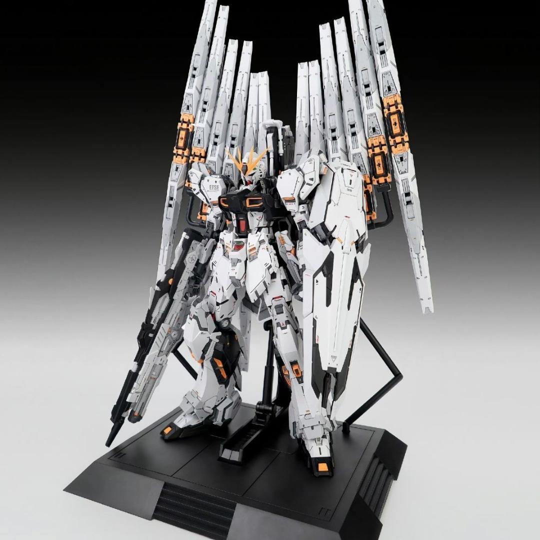 1/100 CMM-V ダブルファンネル付き プラモデル 1/100 CMM-V νガンダム ダブルファンネル付き プラモデル 未組立 即日