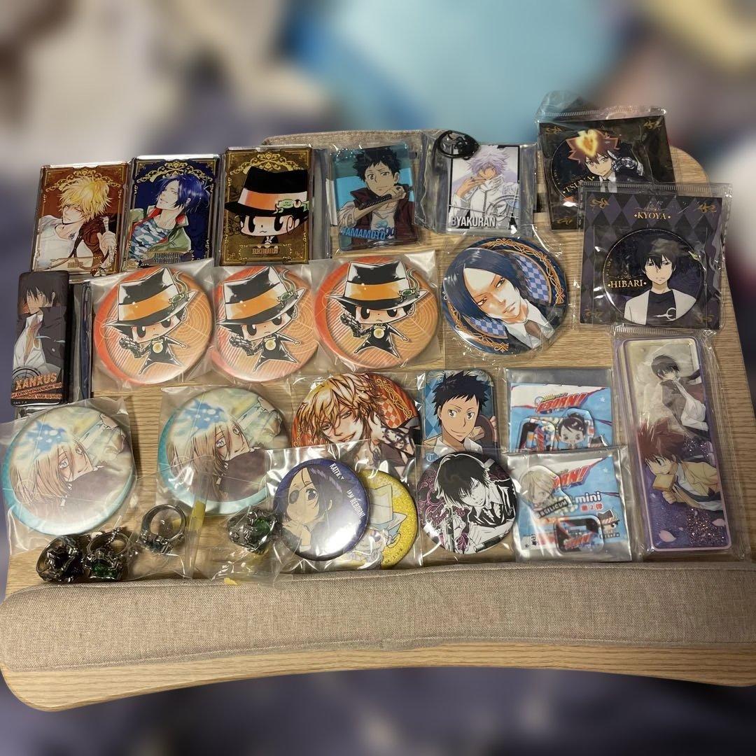 リボーン】缶バッジ・アクリル系・紙類まとめて売り - メルカリ