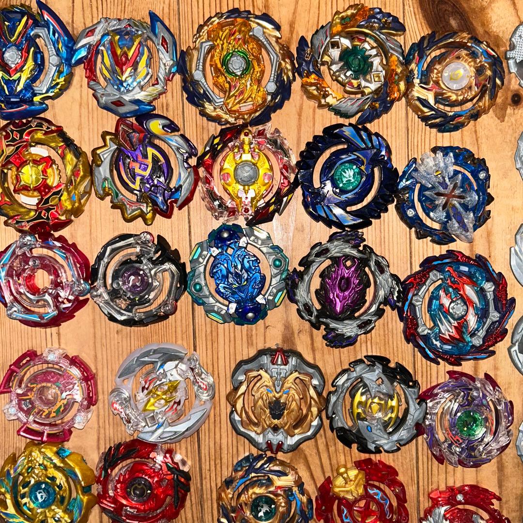 ベイブレード まとめ売り ランチャー付 中古品 コマ おもちゃ - メルカリ