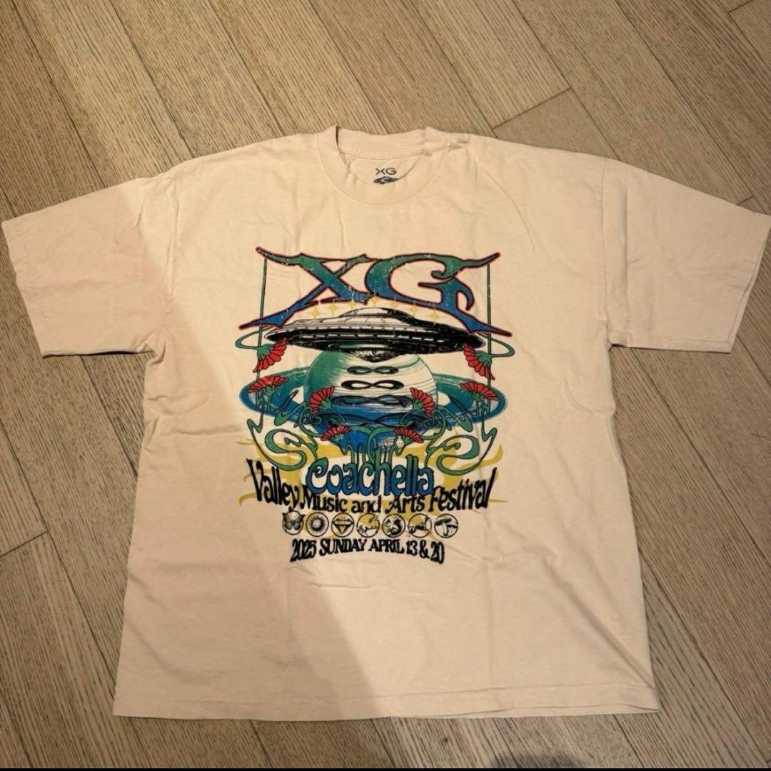 XG Coachellaコーチェラ会場限定 Tシャツ XLサイズ 会場限定】【即完