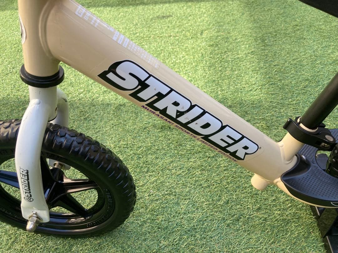 strider ストライダースポーツ ムラサキスポーツ限定アイボリータイヤ新品