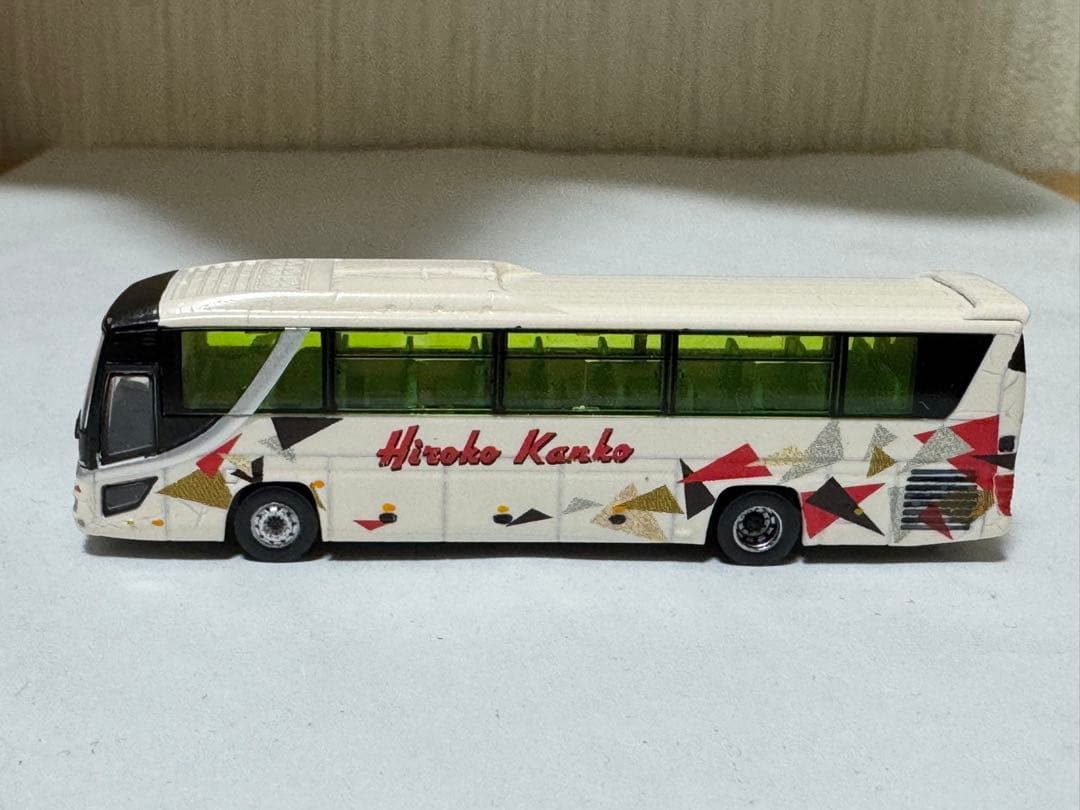 Beg_19出品バスコレ改造新型セレガ広交観光バスタイプ