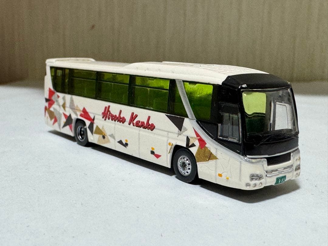 Beg_19出品バスコレ改造新型セレガ広交観光バスタイプ