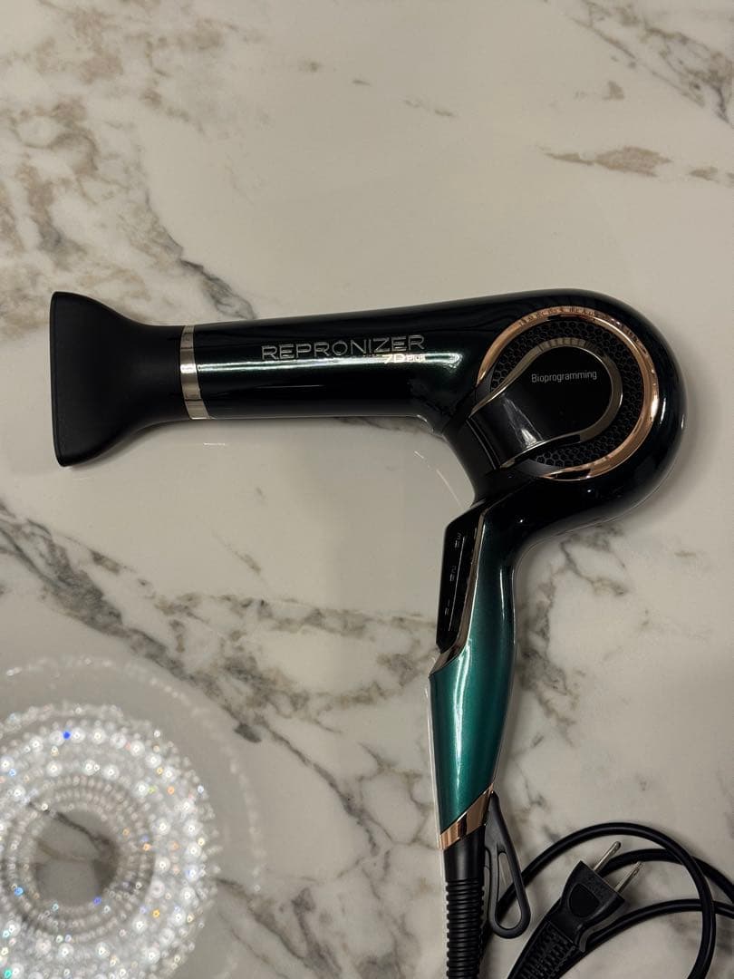 レプロナイザー　7D Plus ヘアドライヤー