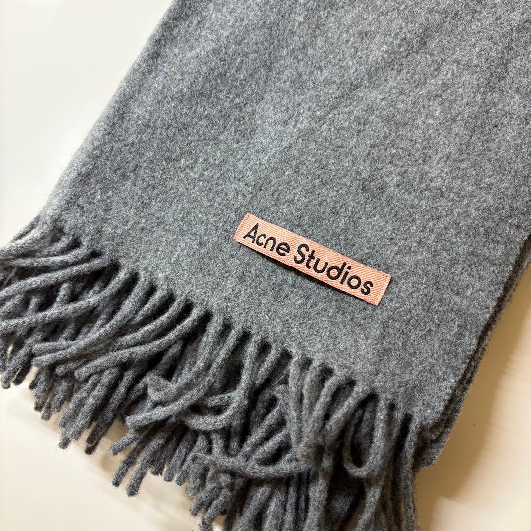 Acne Studios グレー マフラー ウール - メルカリ