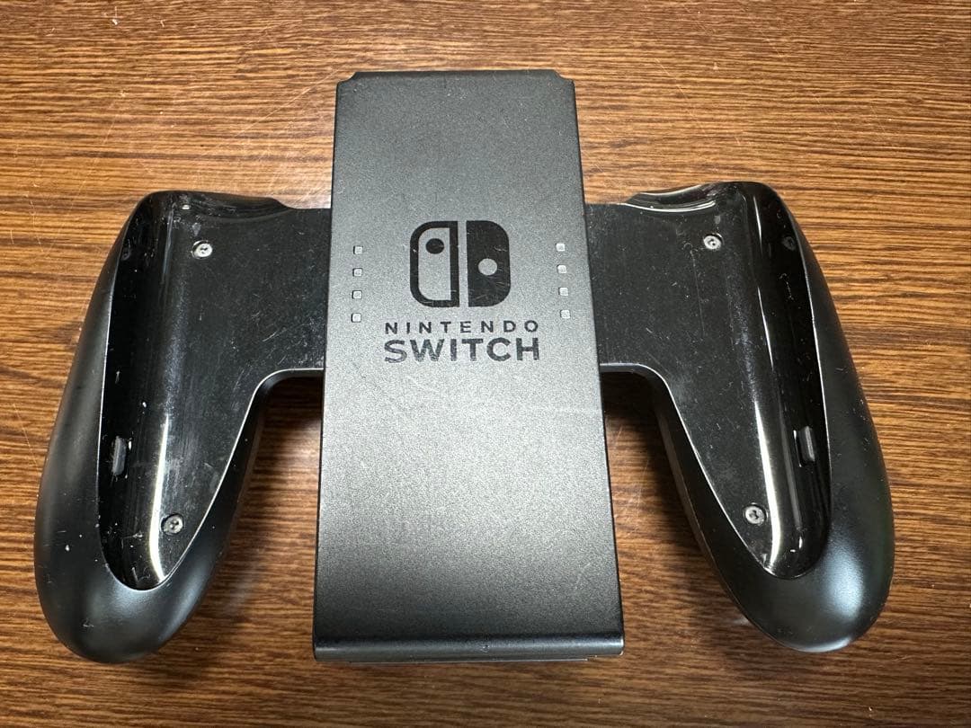 み*ゆ様 Nintendo Switch スイッチ　本体　付属品　ジョイコン　4
