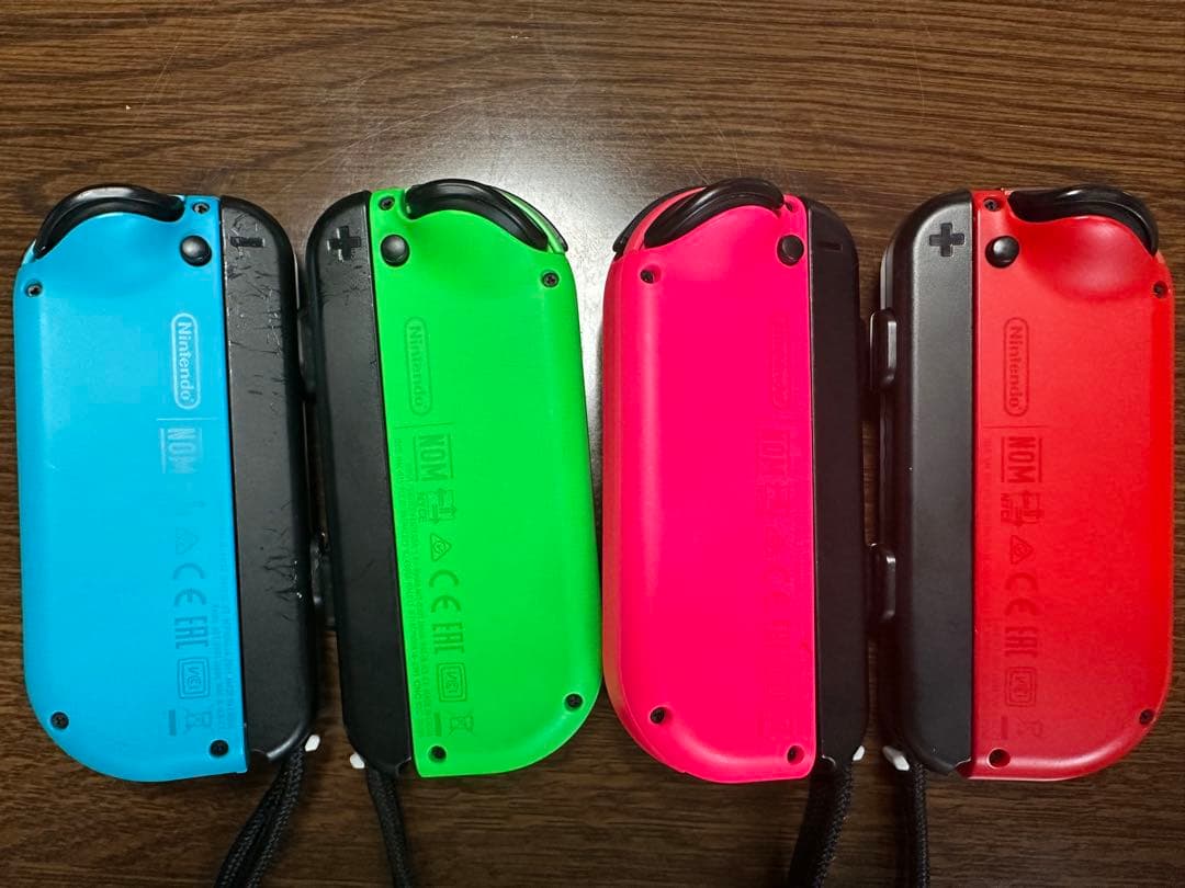 み*ゆ様 Nintendo Switch スイッチ　本体　付属品　ジョイコン　4