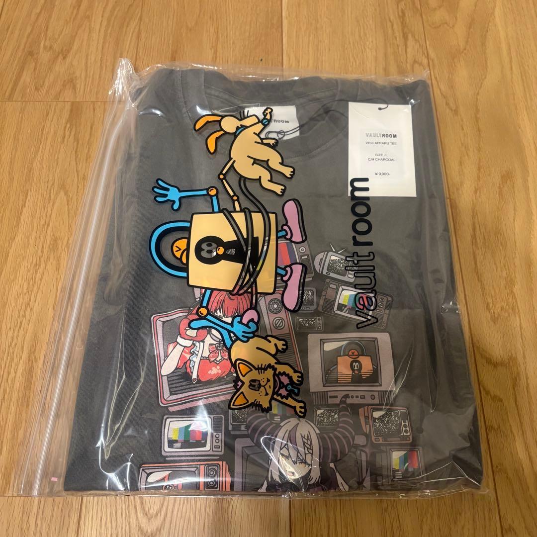 Vaultroom ラプラスダークネス 赤見かるび コラボ Tシャツ Lサイズ