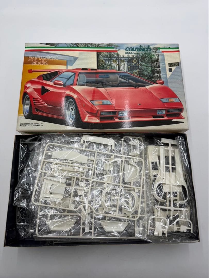 FUJIMI ディアブロ ポルシェ カウンタック プラモデル