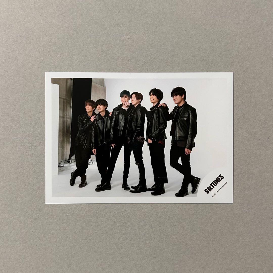 010】 SixTONES 公式写真 2021 ポートレート 集合 オフショ - メルカリ