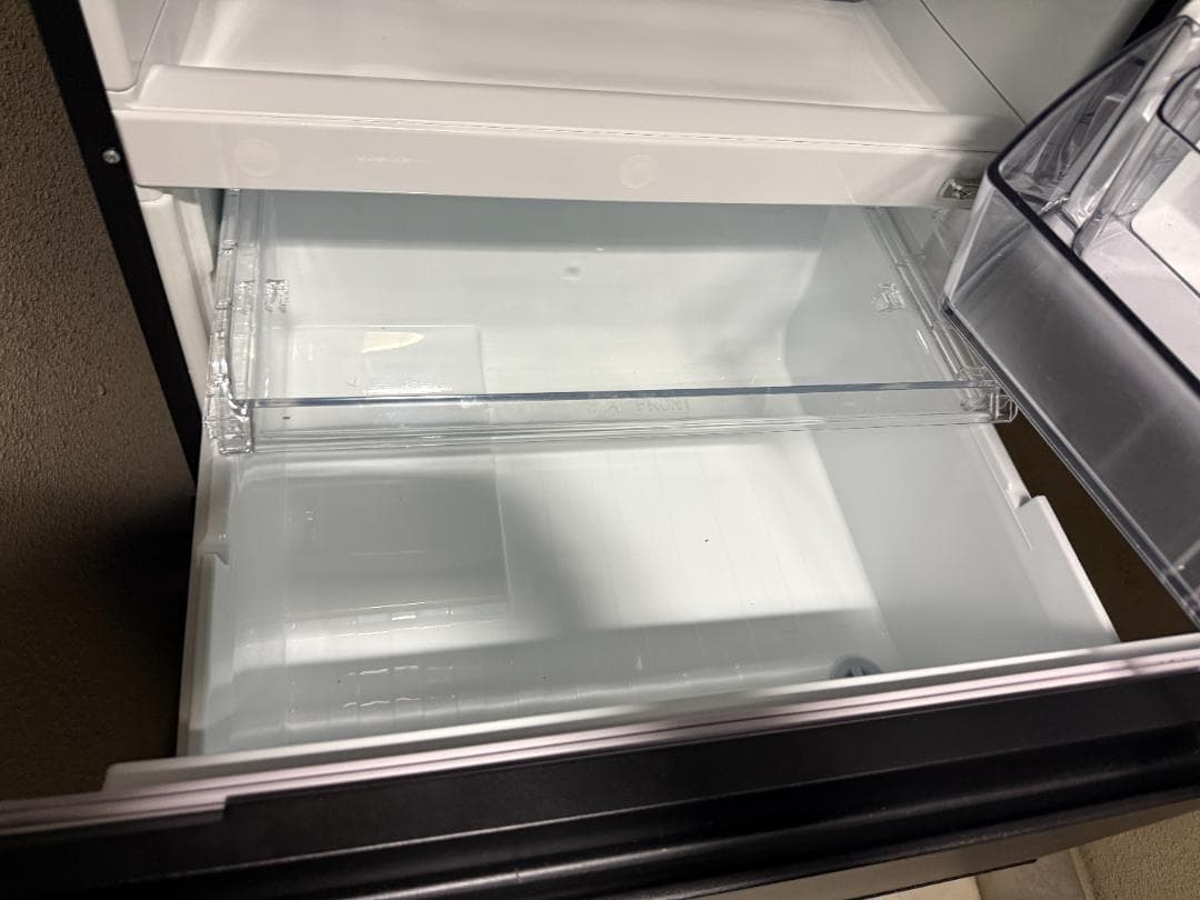 TOSHIBA GR-T33SC (KZ) 冷蔵庫 326L ブラック