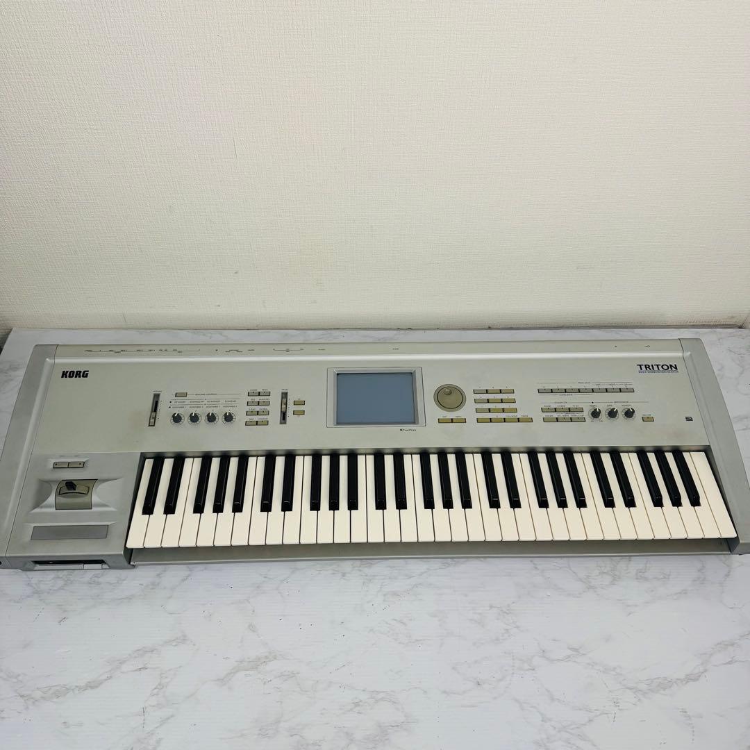 KORG TRITON シンセサイザー 61鍵盤 初代 ソフトケース 動作品 - メルカリ