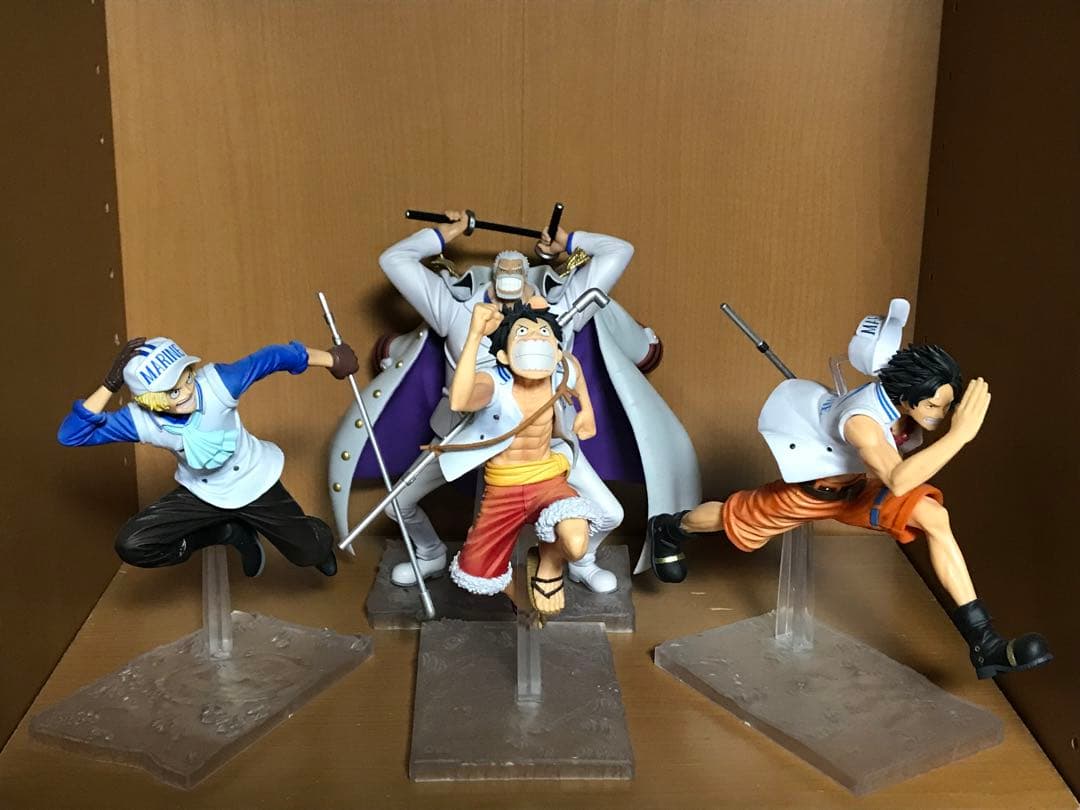 ワンピース フィギュア まとめ売り ルフィ エース サボ ガープ 夢の一枚絵