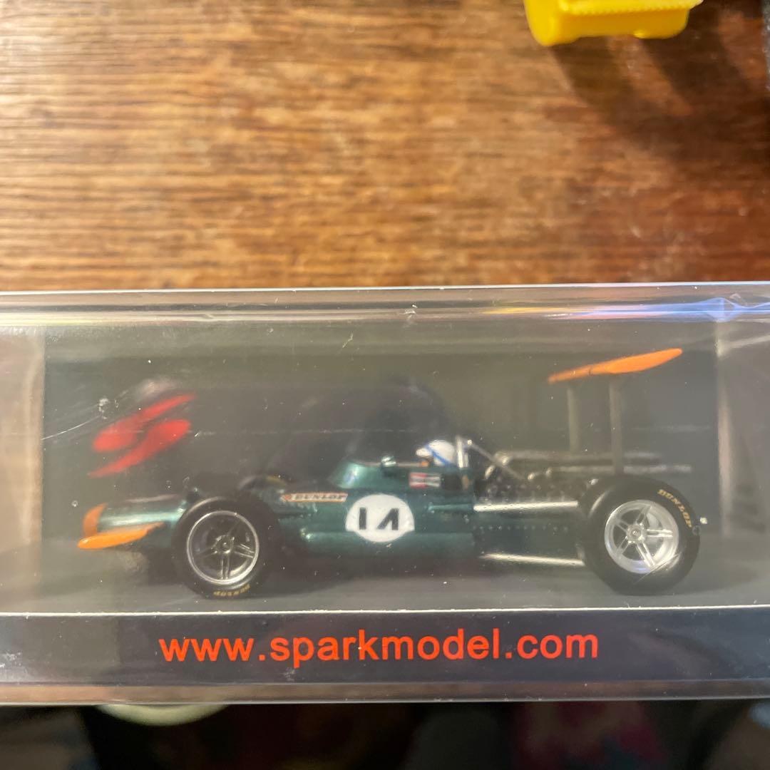 絶版　1/43 BRM P138 1969 スペインGP5位 J.サーティース