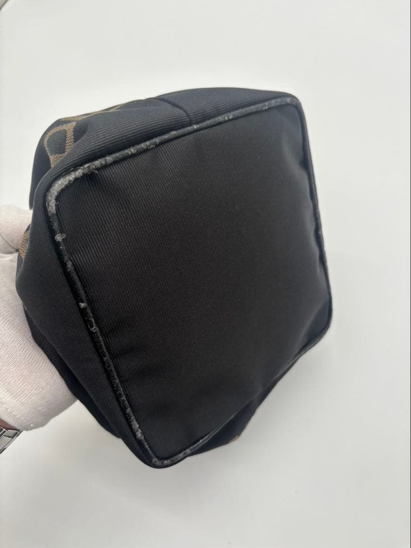 FENDI フェンディショルダーバッグ トートバッグ ナイロンハンドバッグ肩掛け