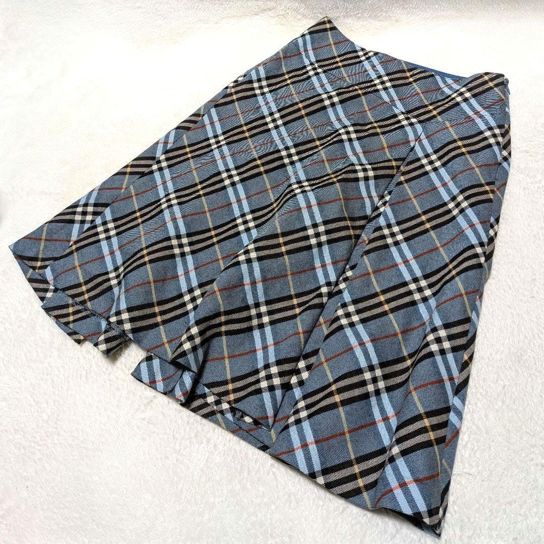 希少✨BURBERRY BLUE LABEL ノバチェック フレア スカート Ｍ