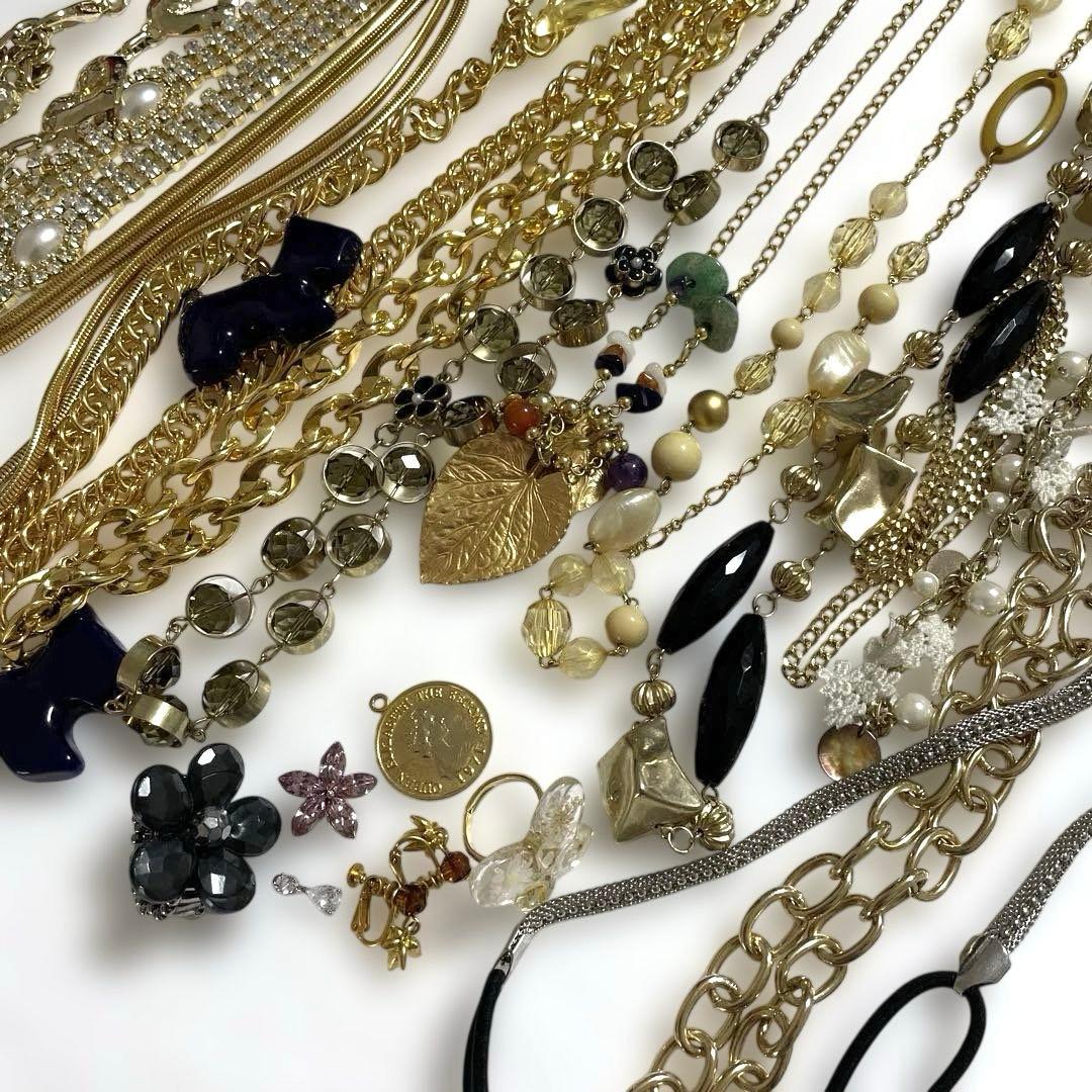 生前整理アクセサリーおまとめ - メルカリ