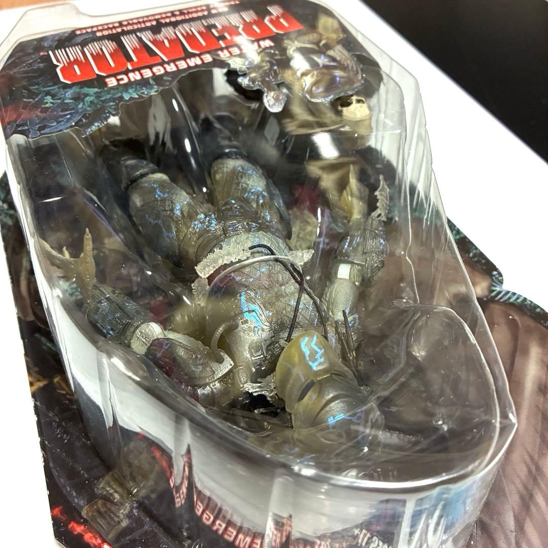 【週末限定！】NECA プレデター　フィギュア　シリーズ9 未開封　3体　豆魚雷