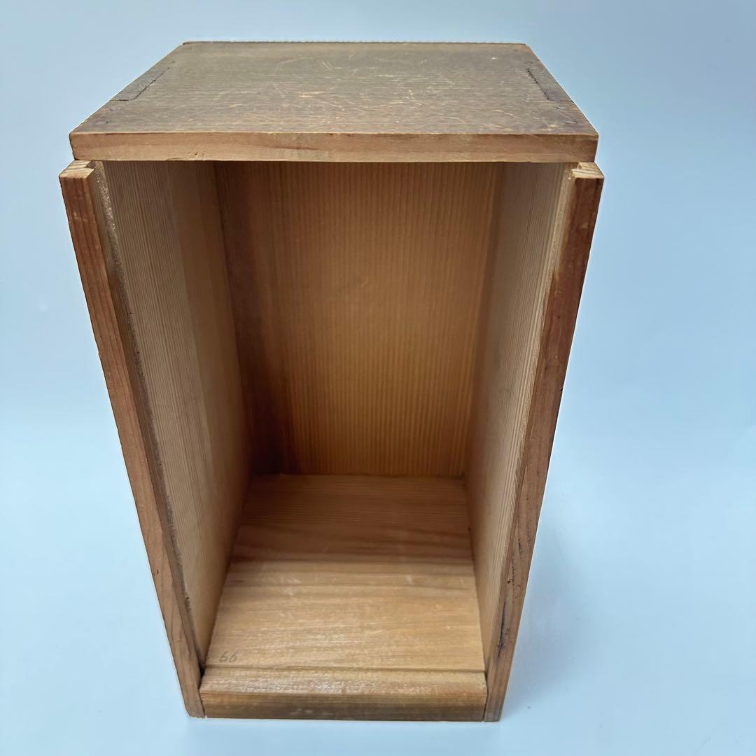 12代柿右衛門 白磁福禄寿 共箱 骨董 宮崎 - メルカリ