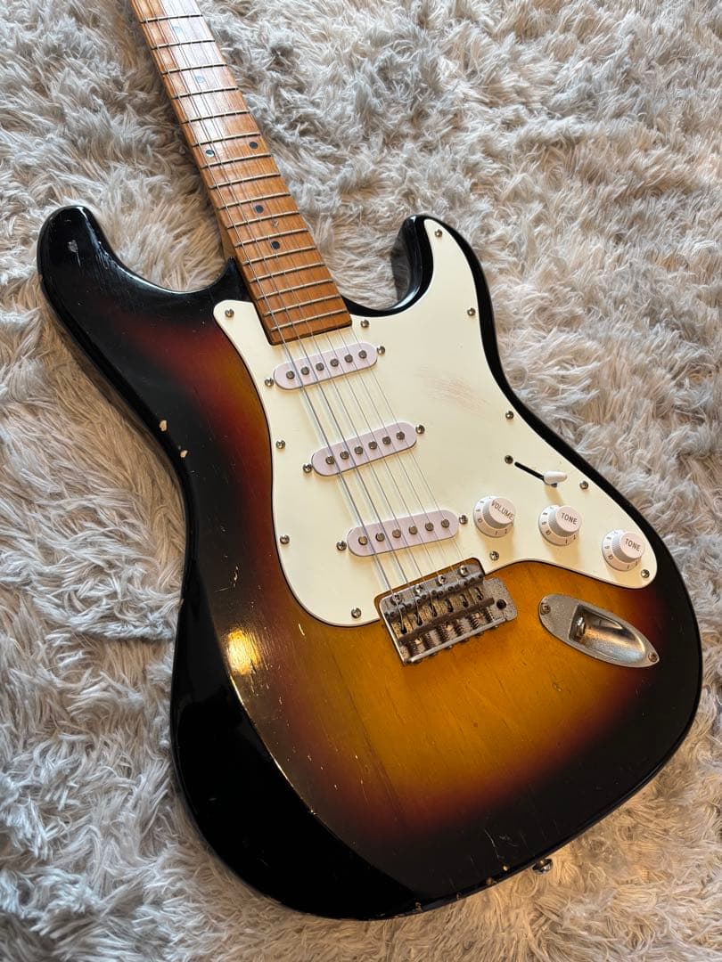 【メルカリ市セール】ストラトキャスター60年代ジャパンビンテージ