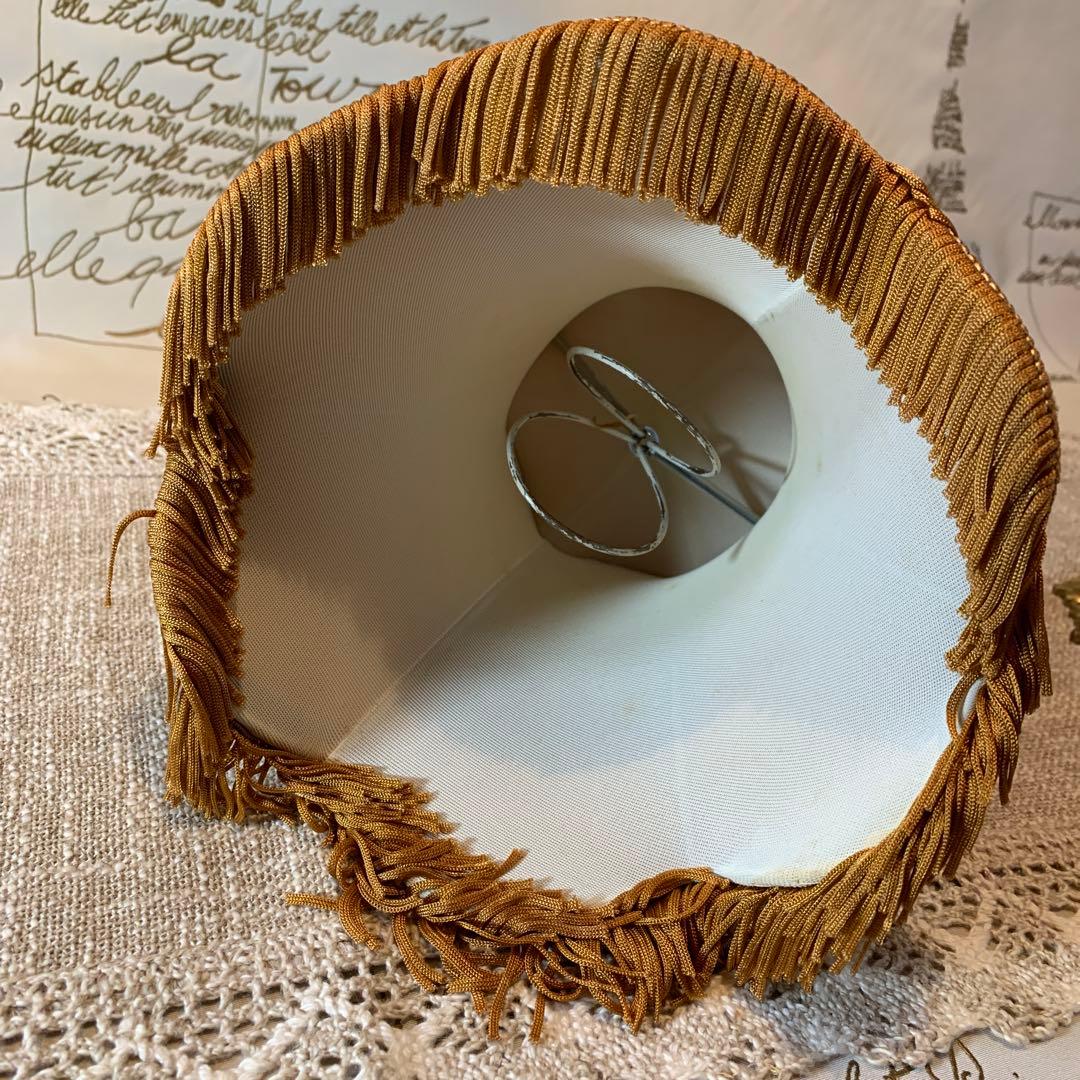 フランス製 アンティークのセーブル焼の電気スタンド！シェードも綺麗