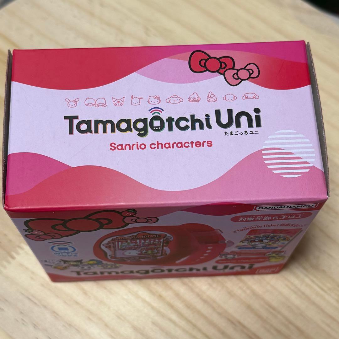 【新品・未開封・送料込】BANDAI たまごっちユニ サンリオ