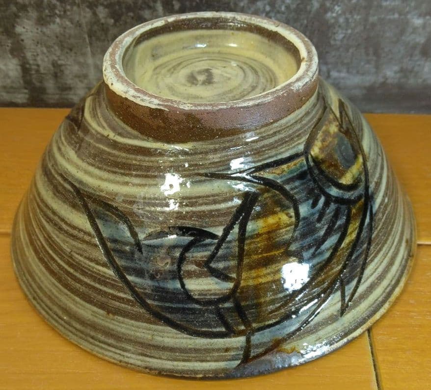 人間国宝 金城次郎 魚文マカイ(魚紋茶碗) 栞 共箱(本人書付）壷屋焼 やちむん